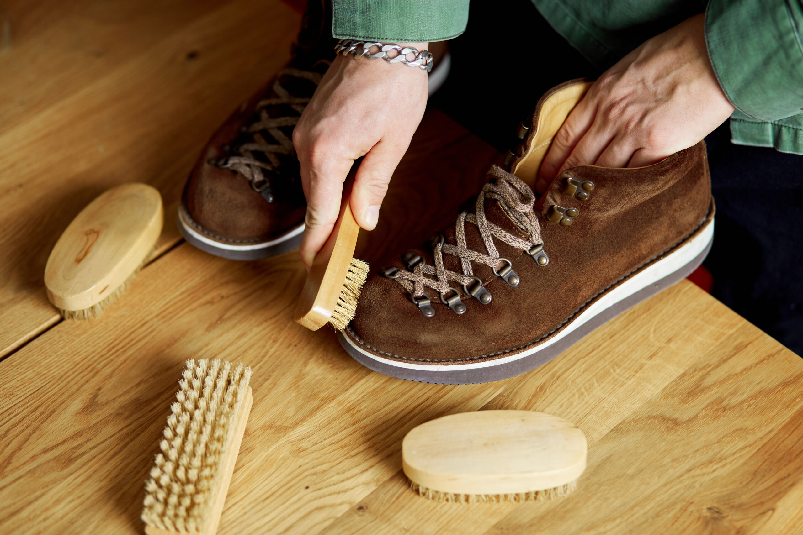 Comment nettoyer un sac en daim sans l'abimer ?